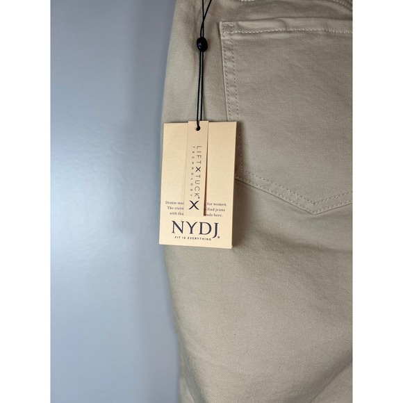NWT NYDJ ELLA SHORT WITH SIDESEAM SLITS, Feather, LIFTxTUCK, Size 16 - Picture 6 of 11